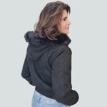 Jaqueta Feminina Suede com Touca Removivel - Preto